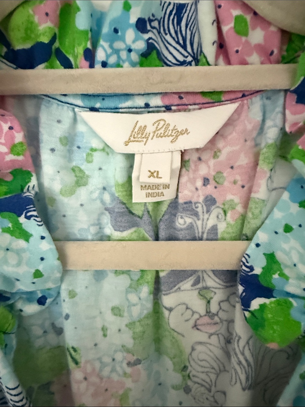 Lilly Pulitzer 
Amiria Maxi Dress 
Color: Starlight Navy Lydia The Lion - Picture 4 of 8